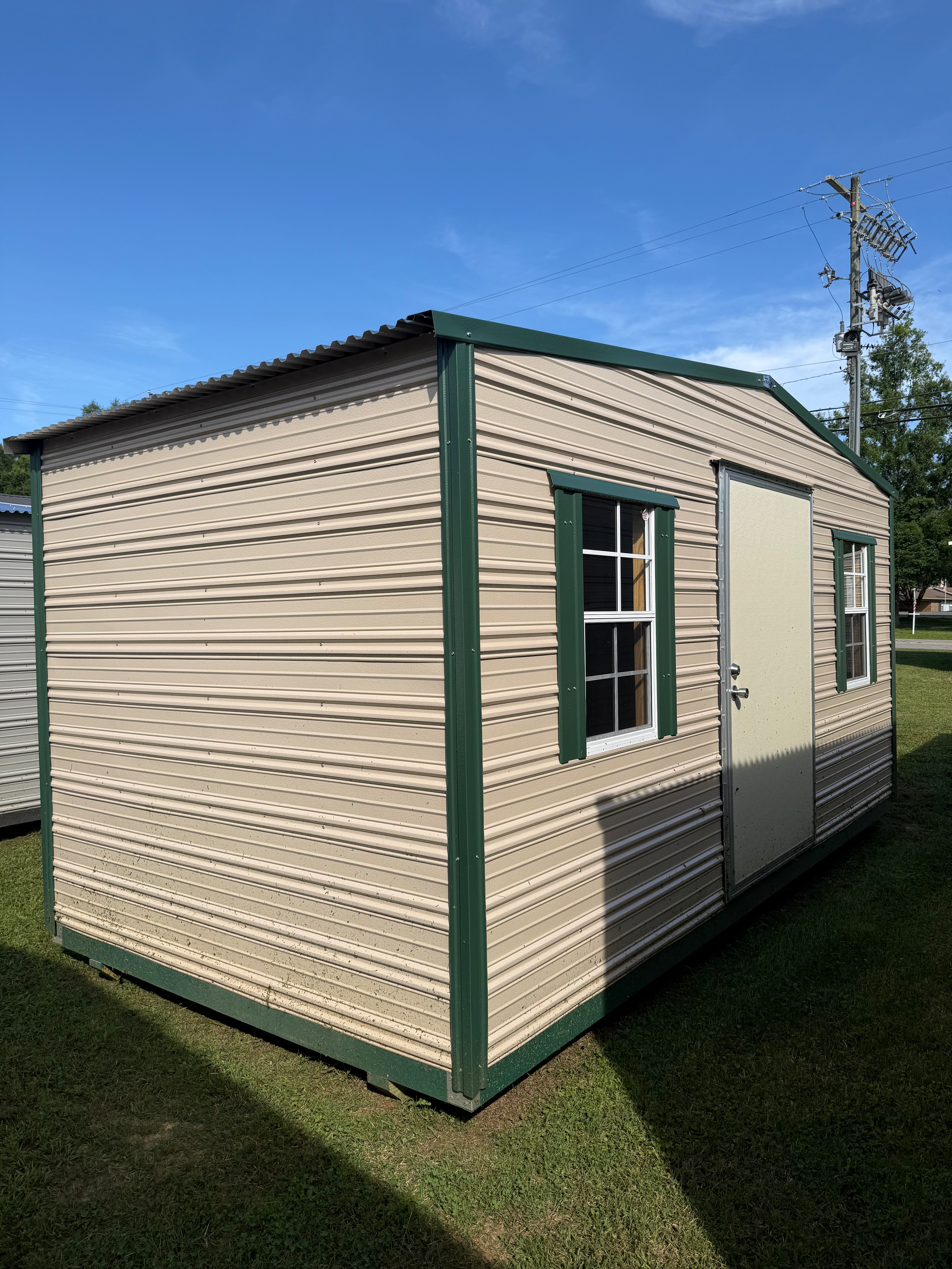 Standard 8x16